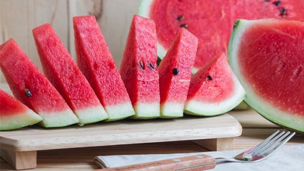 5 เรื่องไม่รู้ไม่ได้ ก่อนให้น้องหมากิน แตงโม (2026)